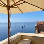 Entre Ciel Et *