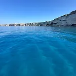 Entre Ciel Et Bonifacio (Corsica)