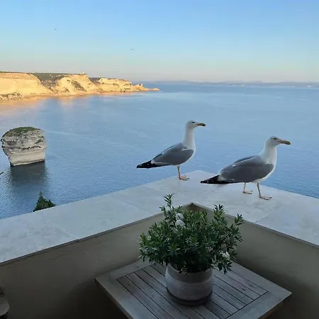 Entre Ciel Et Séjour chez l'habitant Bonifacio (Corsica)