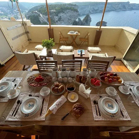 Entre Ciel Et Homestay Bonifacio (Corsica)