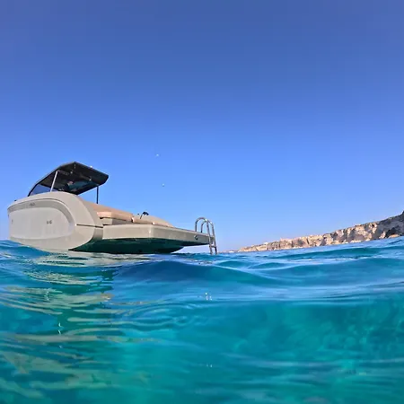 Entre Ciel Et Bonifacio (Corsica)