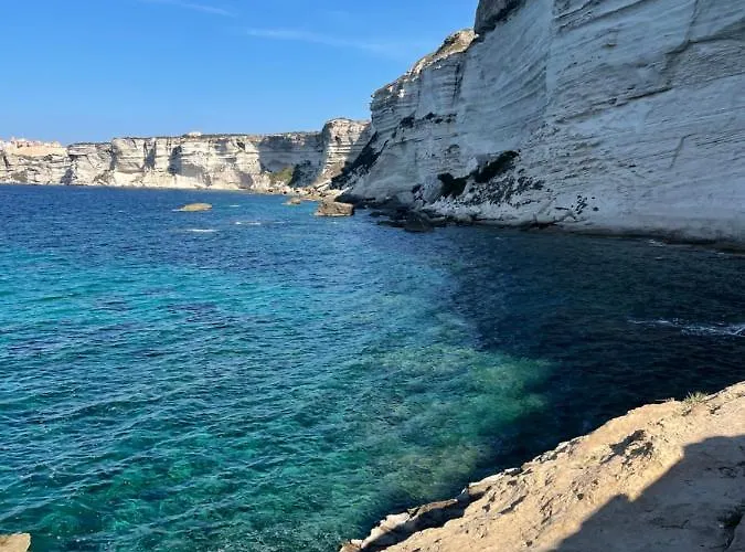Entre Ciel Et Bonifacio (Corsica)